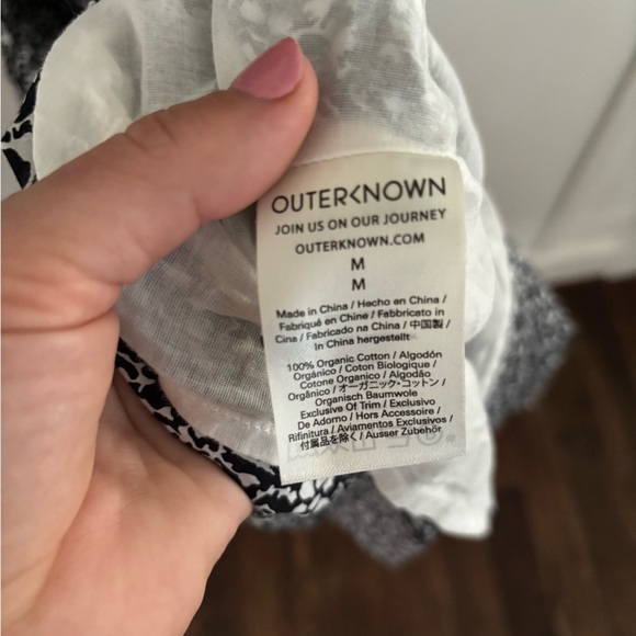 Outerknown Canyon 100% cotton Black and White Floral Maxi Dress - Picture 5 of 6